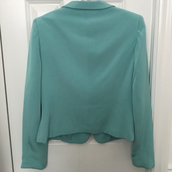 Robin egg blue color:Jones New York silk skirt suit sz 6 - Picture 3 of 7